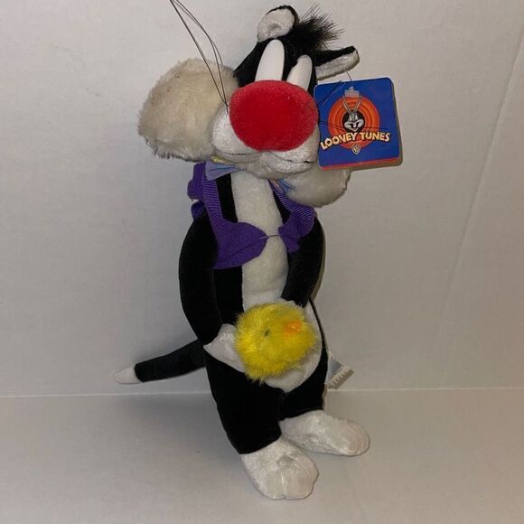 Vintage Looney Tunes 13” Slyvester the Cat Plush holding a baby chick NWT - Picture 6 of 12